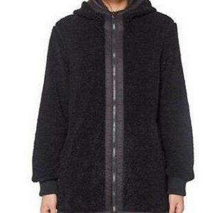 1 Madison Womens Jacket Black Fuzzy Attached Hood Welt Pockets Soft black